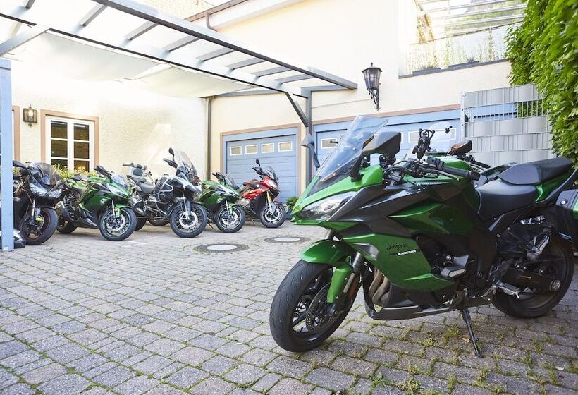 Отель & Restaurant Burgschänke