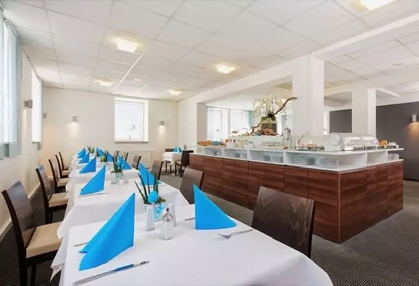 Отель City Oase Lb