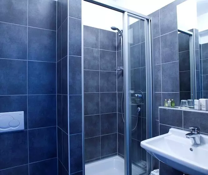 Отель City Oase Lb