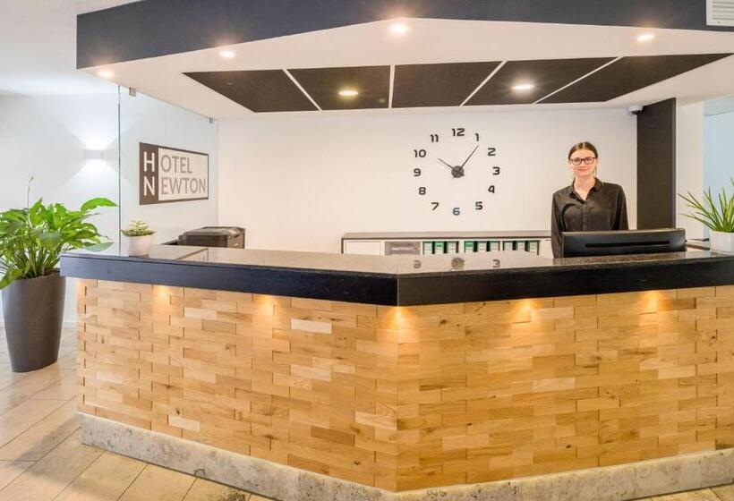 Отель Newton Ludwigshafen