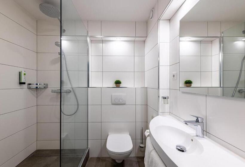 Отель Newton Ludwigshafen