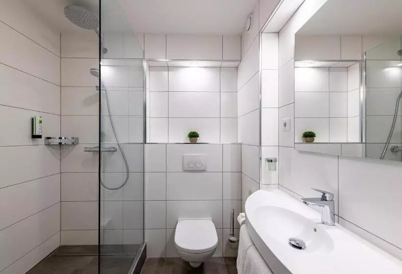 Отель Newton Ludwigshafen