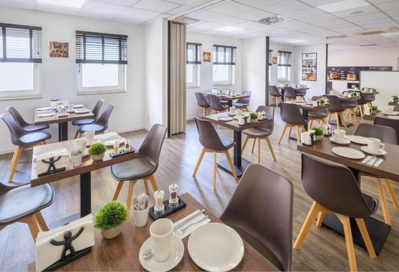 Отель Newton Ludwigshafen