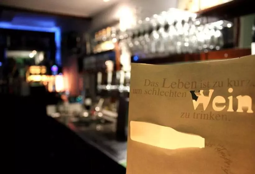 فندق Garni Zur Linde