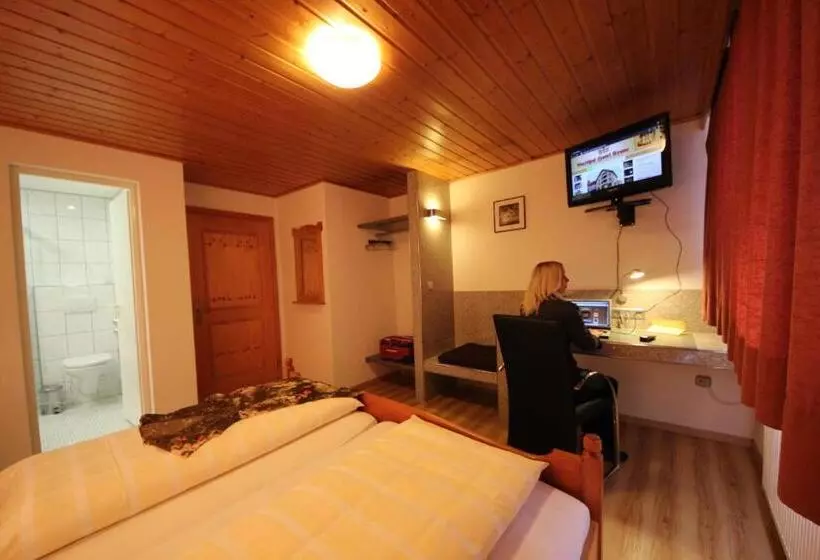 호텔 Krone Stühlingen Das Tor Zum Südschwarzwald