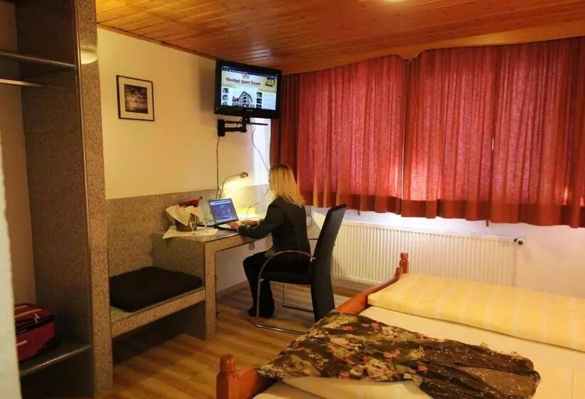 호텔 Krone Stühlingen Das Tor Zum Südschwarzwald