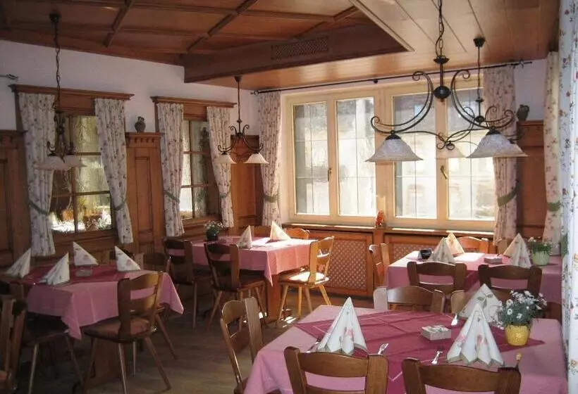 호텔 Krone Stühlingen Das Tor Zum Südschwarzwald