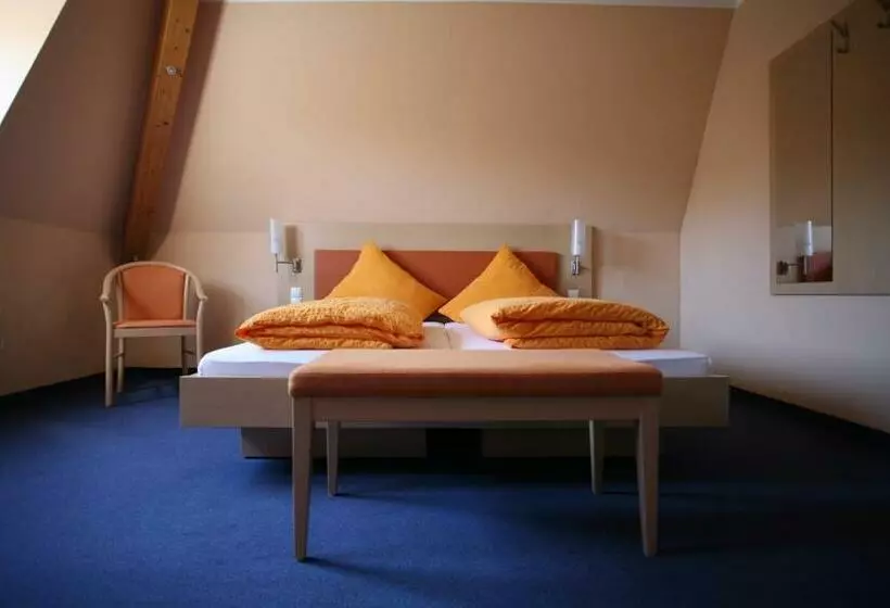 בית מלון כפרי Linde Pfalz