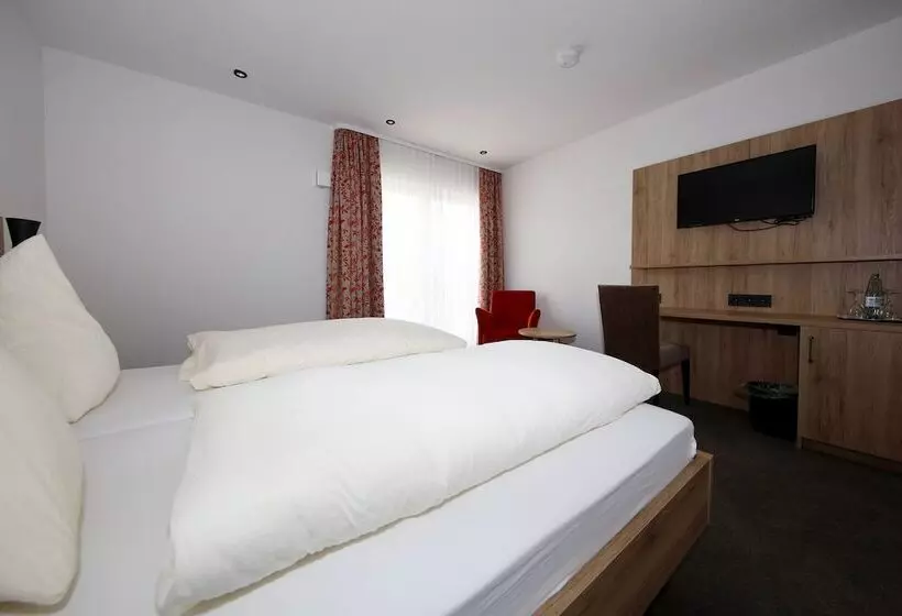 בית מלון כפרי Linde Pfalz