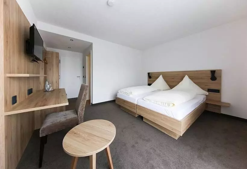 בית מלון כפרי Linde Pfalz