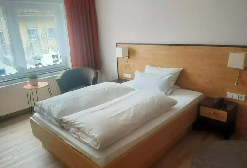 호텔 Lowen By Mastiff