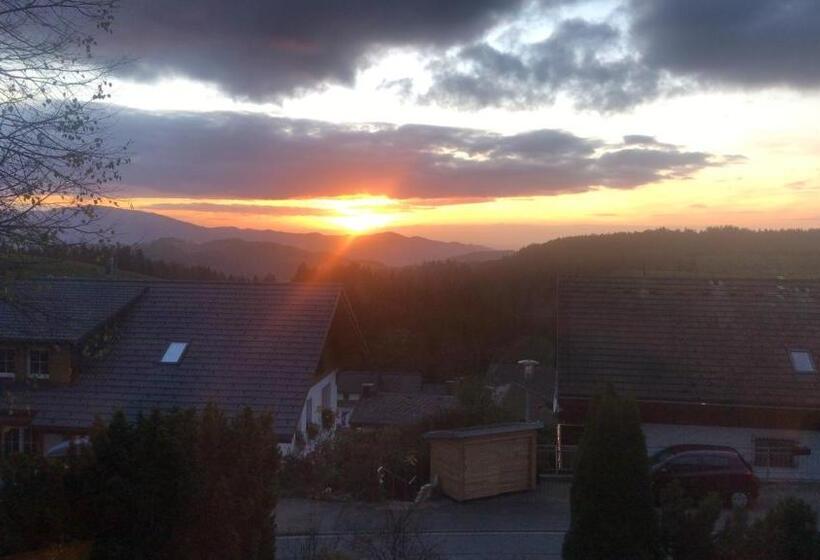 فندق Lowen By Mastiff