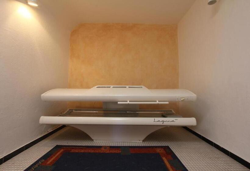 فندق Lowen By Mastiff