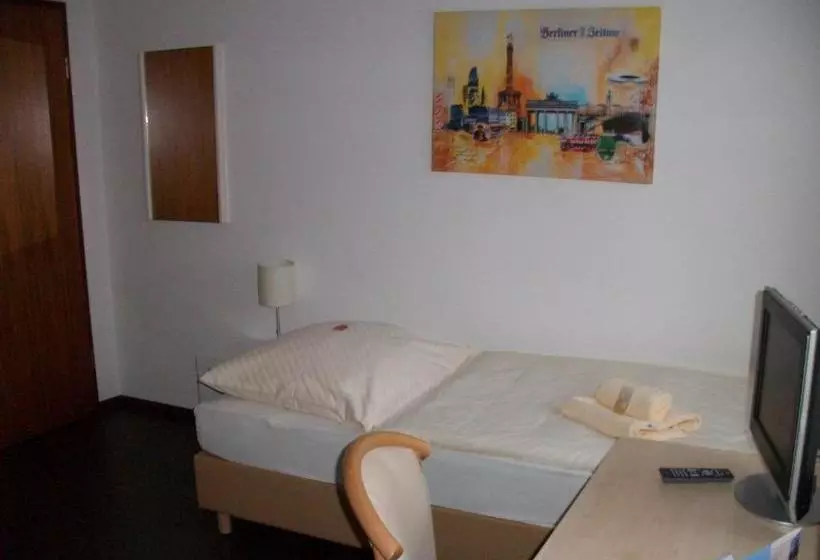 בית מלון כפרי Mama Mia Garni