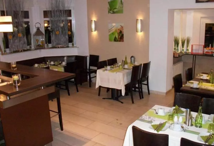 בית מלון כפרי Mama Mia Garni