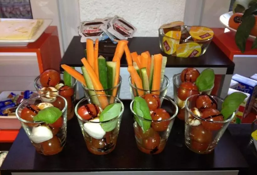 בית מלון כפרי Mama Mia Garni