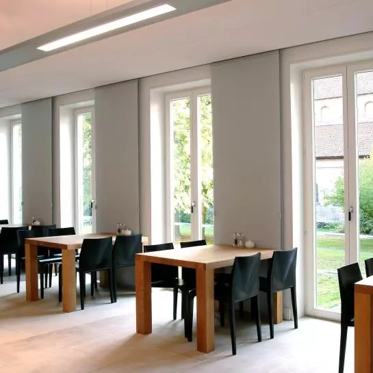 Отель Michaeliskloster Tagungsstaette