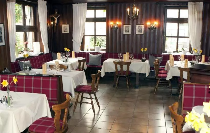 فندق Restaurant Engel