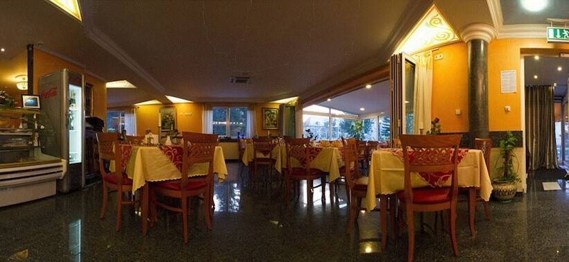 호텔 & Restaurant Garda