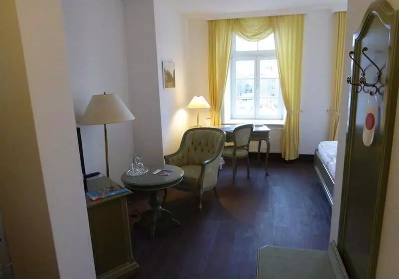 ホテル Stadt Hameln