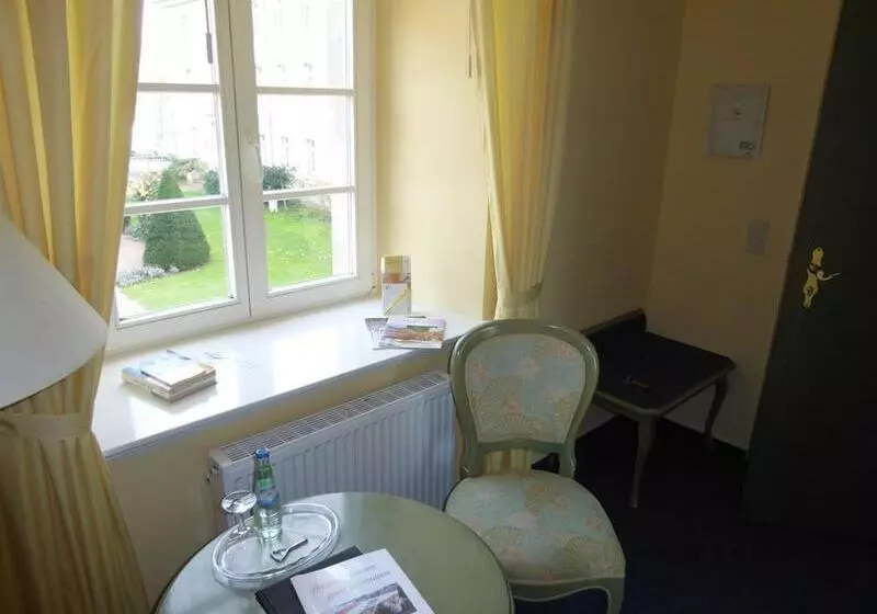 ホテル Stadt Hameln