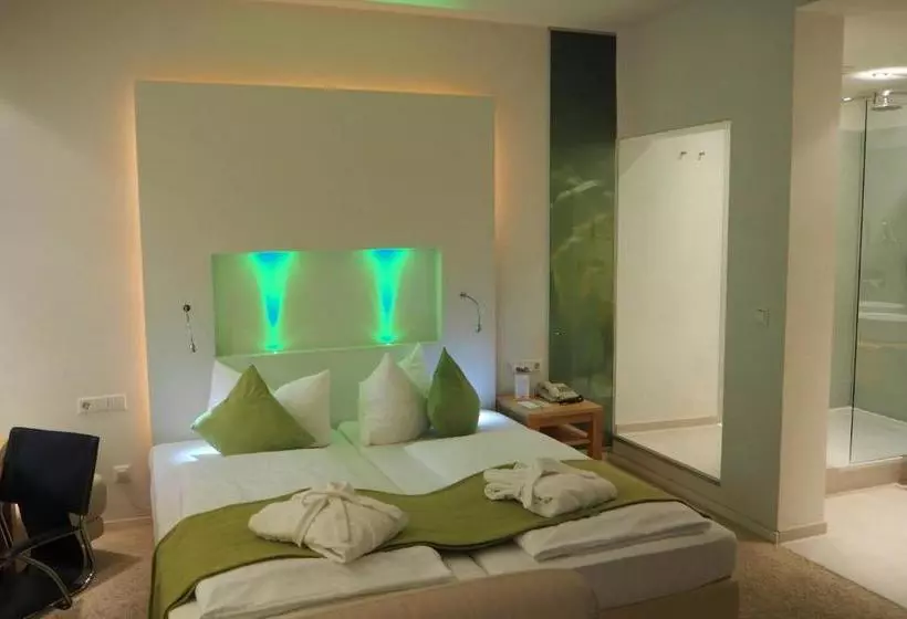 Отель Stadt Tubingen