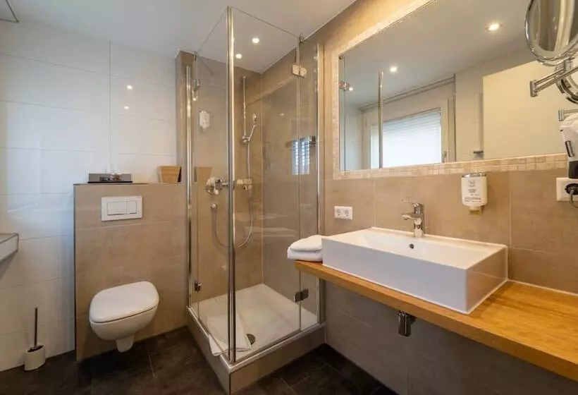 ホテル Wurttemberger Hof