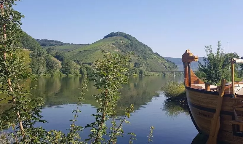 בית מלון כפרי Zum Anker Thulls Restaurant