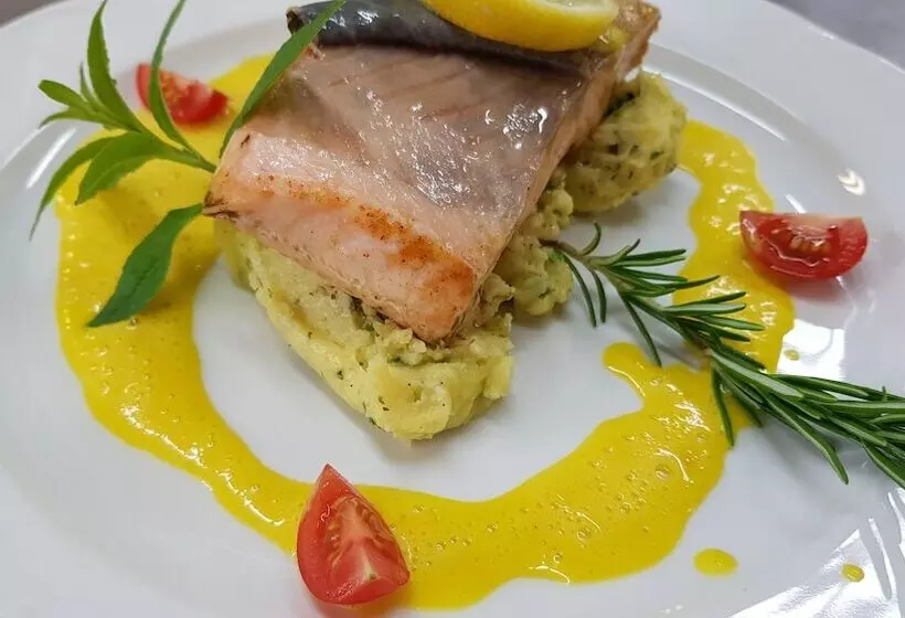 בית מלון כפרי Zum Anker Thulls Restaurant