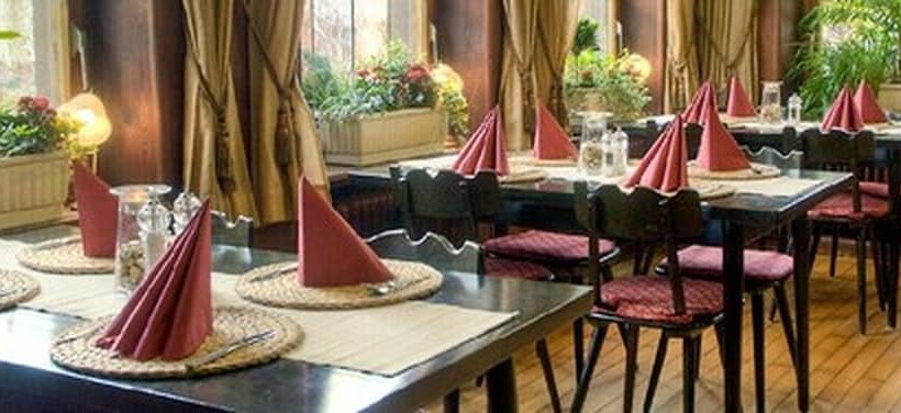 Hotelli Zur Alten Brücke