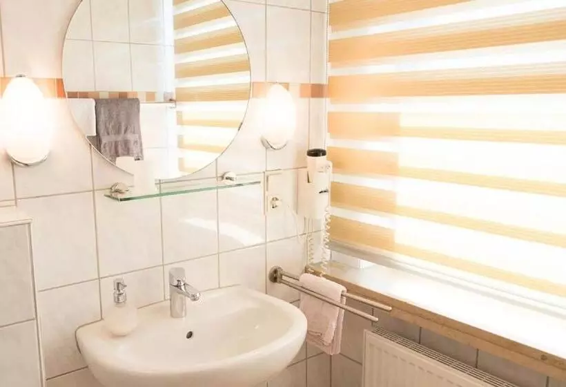 膳宿费 Gasthof Isernhagen