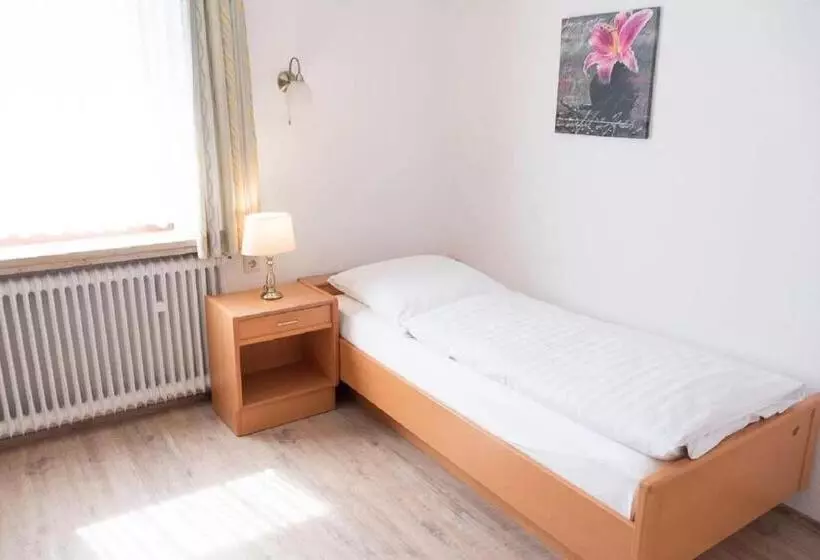 膳宿费 Gasthof Isernhagen