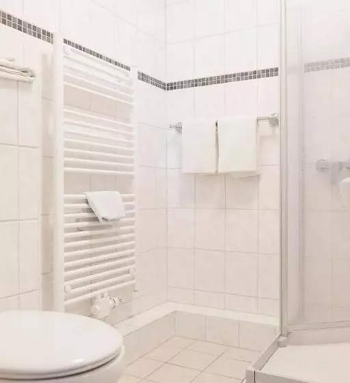 膳宿费 Gasthof Isernhagen