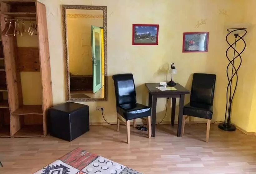 پانسیون Gästehaus Mezcalero