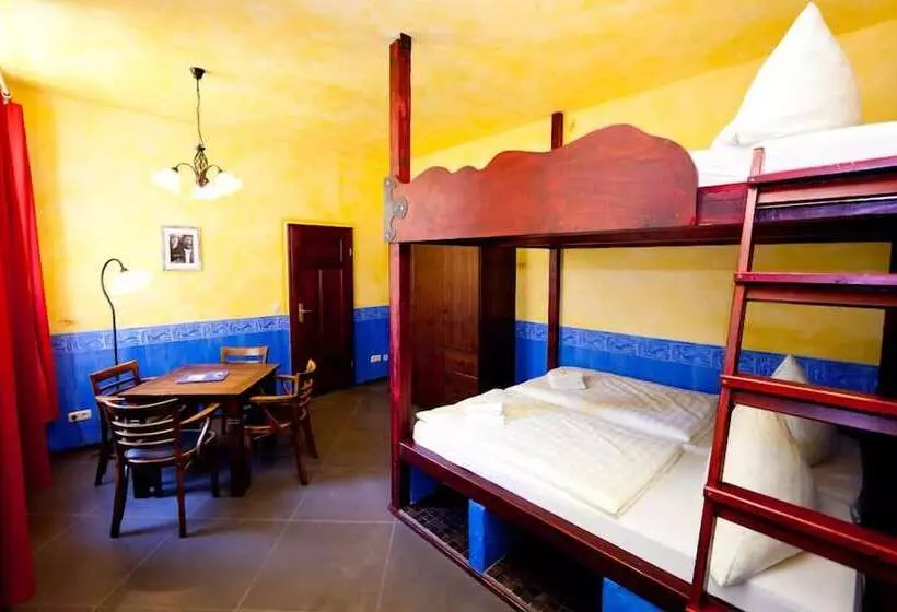 پانسیون Gästehaus Mezcalero