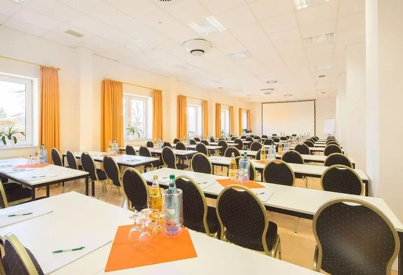 Trip Inn Hotel Astoria