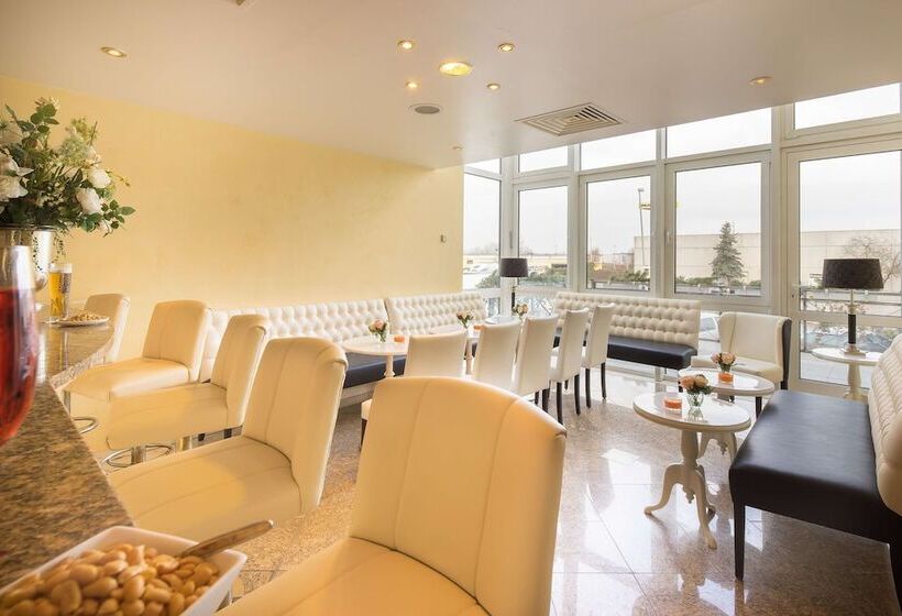 Trip Inn Hotel Astoria