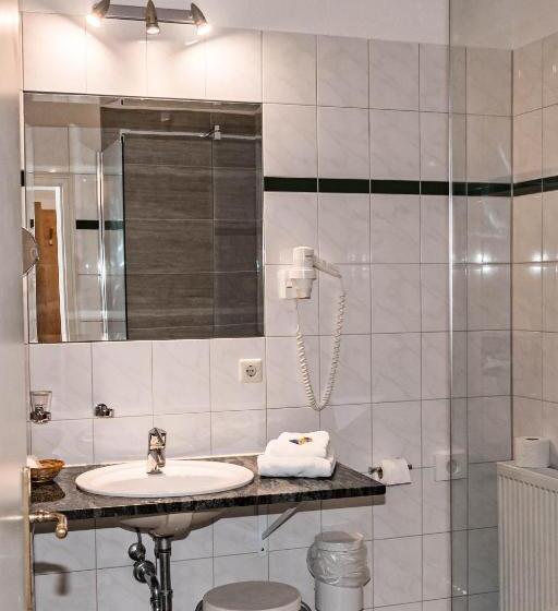 Wellness  & Sporthotel Haus Am See