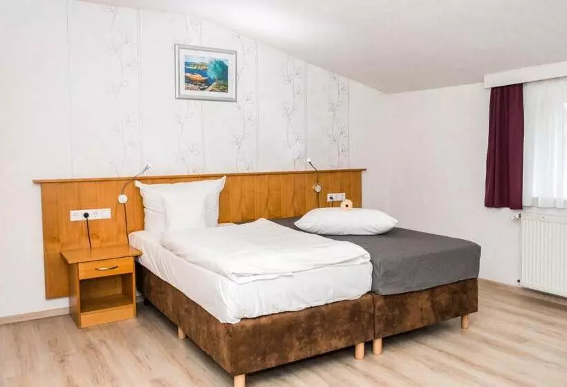 Wellness  & Sporthotel Haus Am See