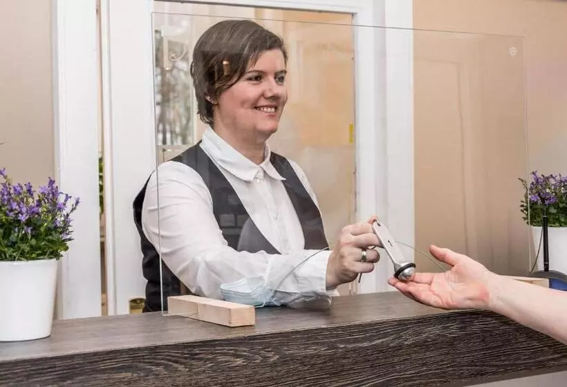 Wellness  & Sporthotel Haus Am See