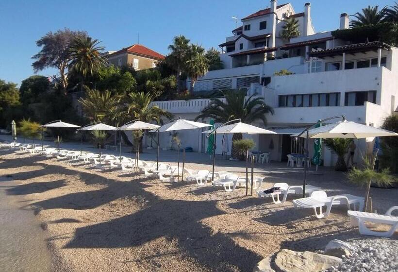Beach Villa Bozikovic