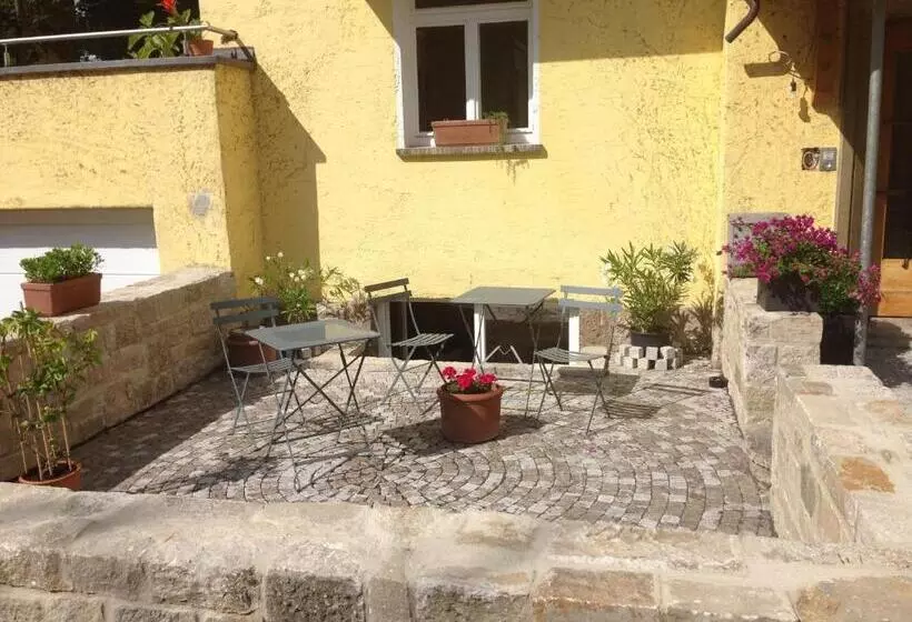 Bed and Breakfast Achtzimmer