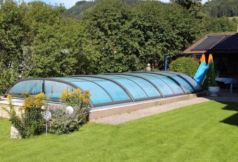 ベッドアンドブレックファースト Pension Nocksteinblick