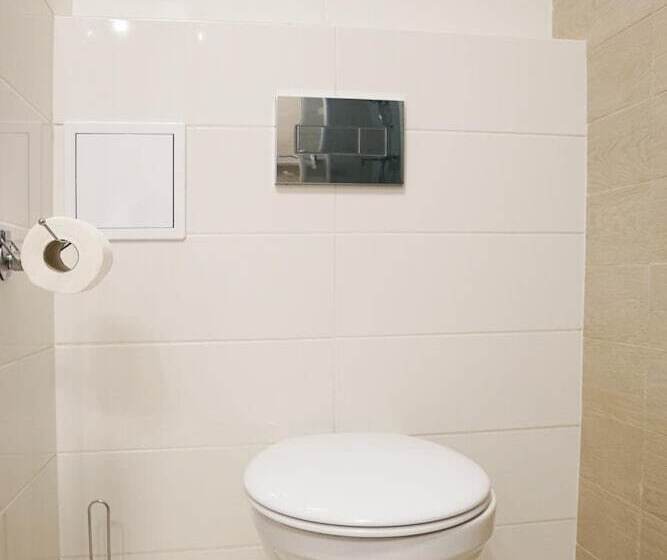 בית מלון כפרי Apartamenty Nad Parsętą Szpitalna 7