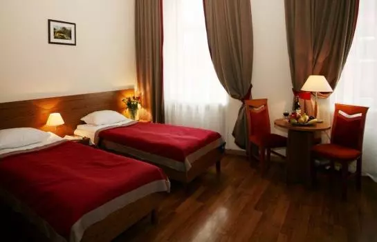 בית מלון כפרי Arkadia Walbrzych