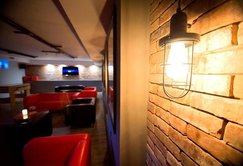 فندق Biathlon Sport & Spa