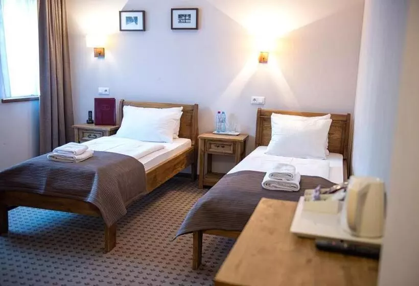 هتل Biathlon Sport & Spa