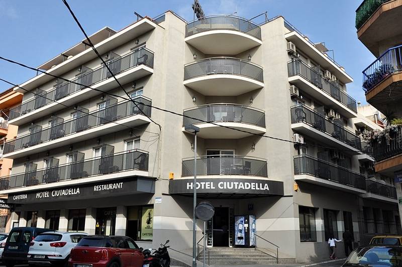 هتل Ciutadella