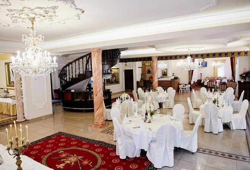 Отель Dworek Hetmanski