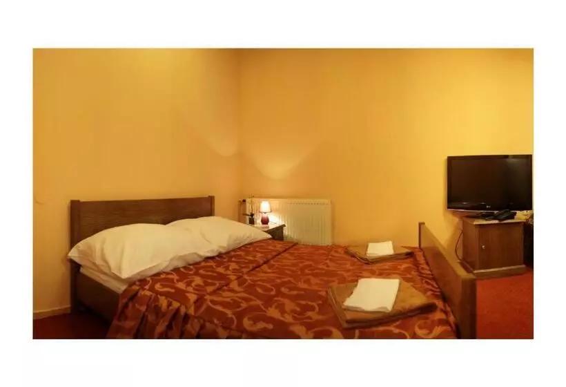 Hotel Dwór Jur Gast